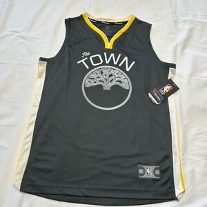 Golden State Warriors The Town jersey Youth  large  NEW with tags Gray NBA